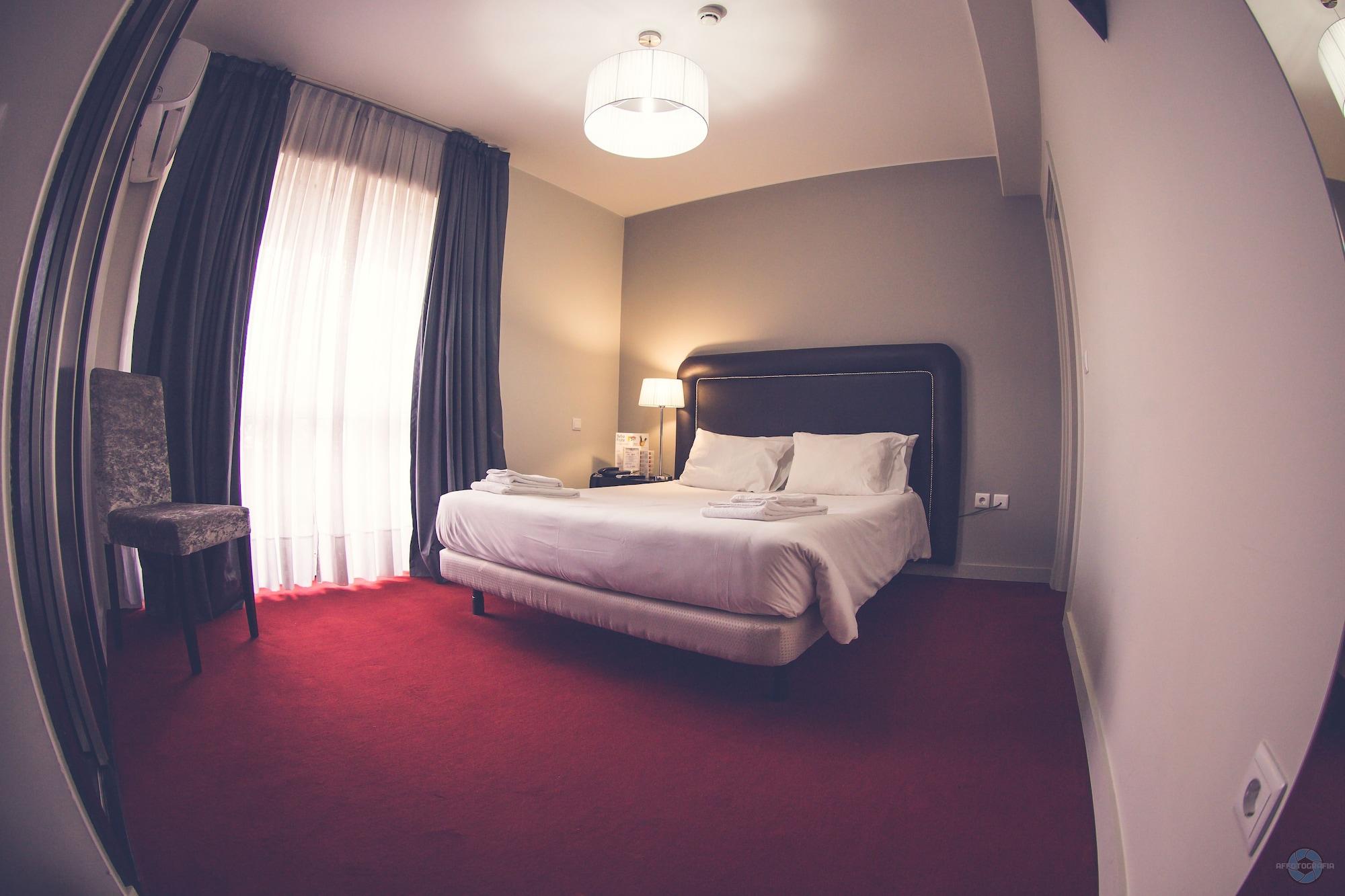 Hotel Vila Guimarães Buitenkant foto