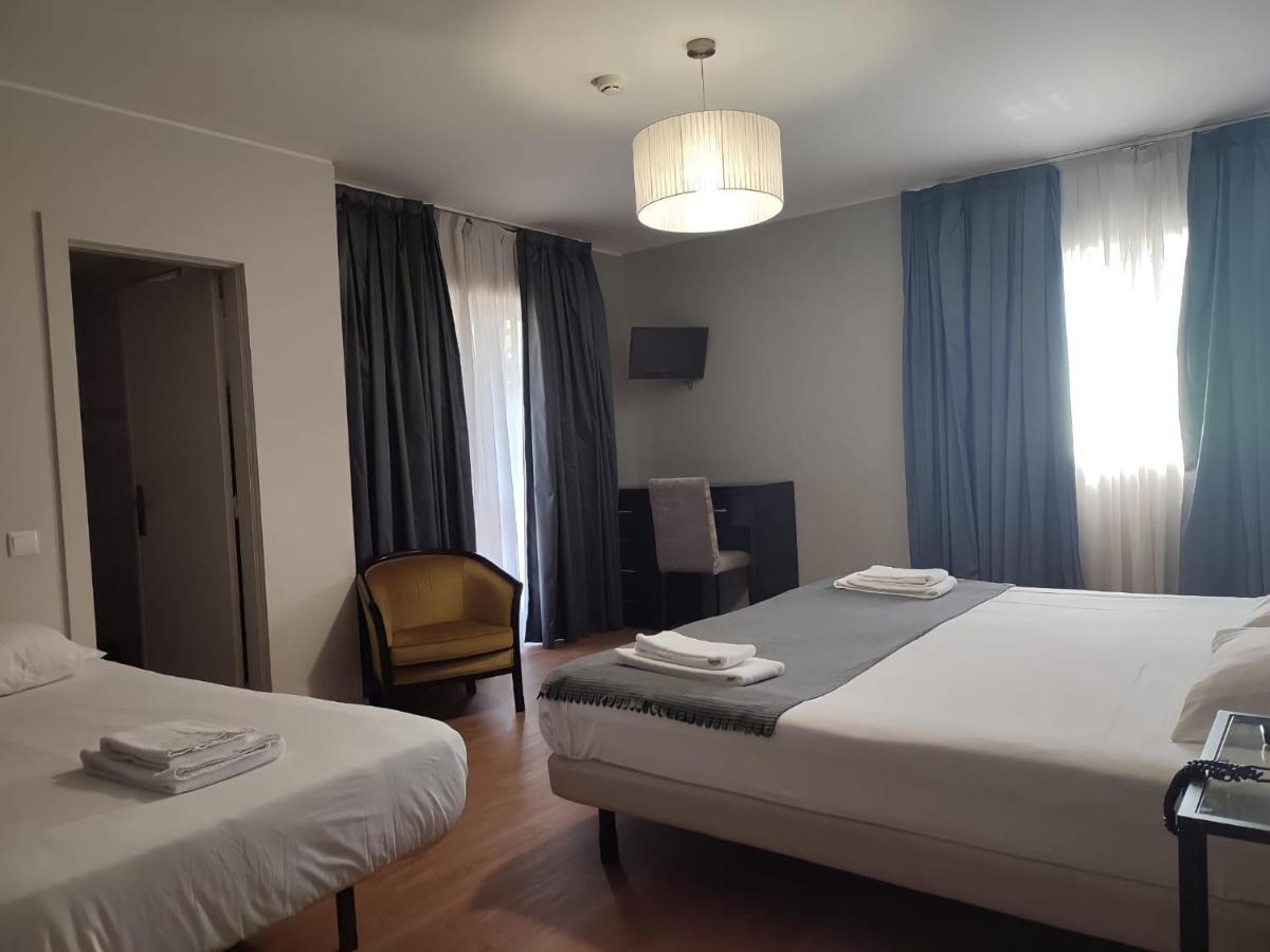 Hotel Vila Guimarães Buitenkant foto