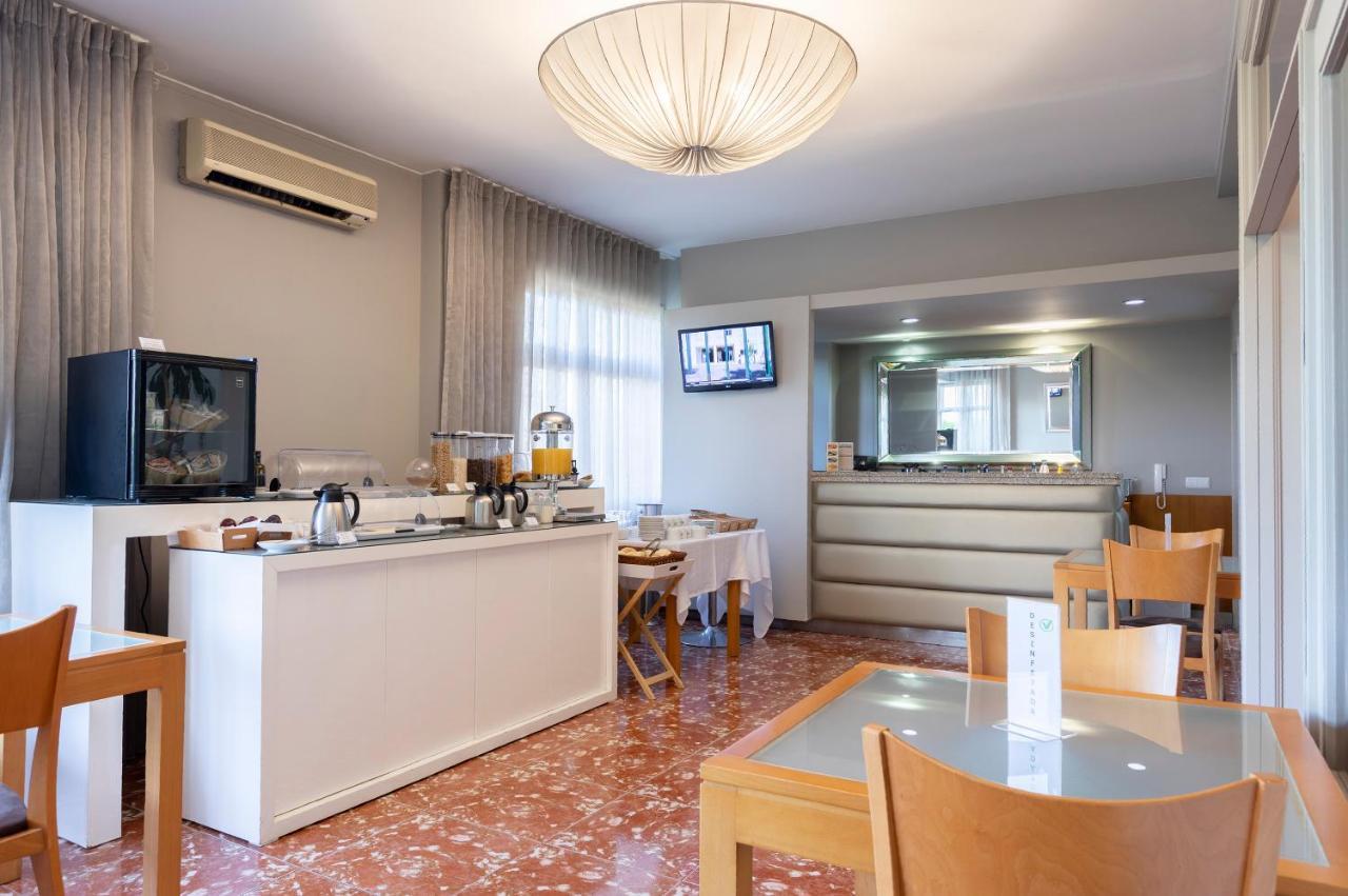 Hotel Vila Guimarães Buitenkant foto