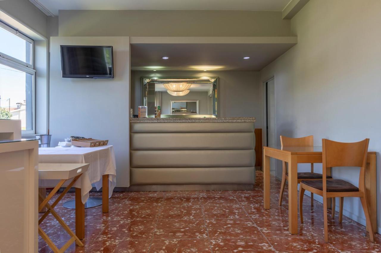 Hotel Vila Guimarães Buitenkant foto